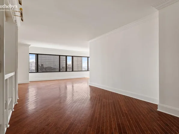 425 East 58th Street image 5 of 10