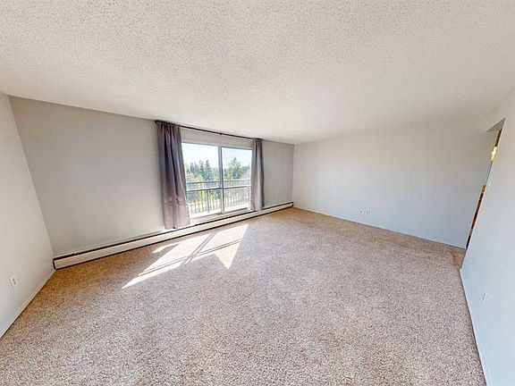 5th image of 10505 103rd St #203