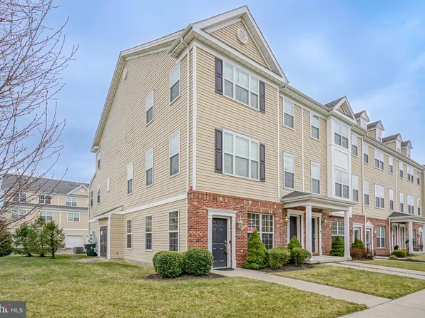 182 Creekside Way, Burlington, NJ 08016