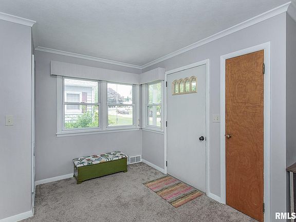 2nd image of 2505 30th Avenue Ct