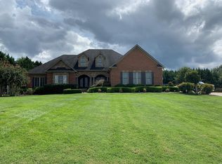 2236 Rockingham Dr #40R, Maryville, TN 37803