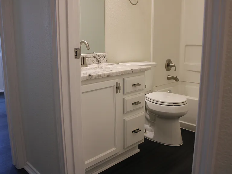 916 Watson Way — Photo 16