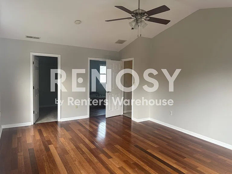 8900 Millers Island Blvd — Photo 13