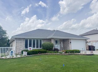 19522 Victorian Dr, Mokena, IL 60448