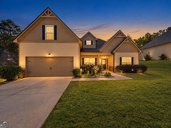2nd image of 420 Andrew Ridge Dr