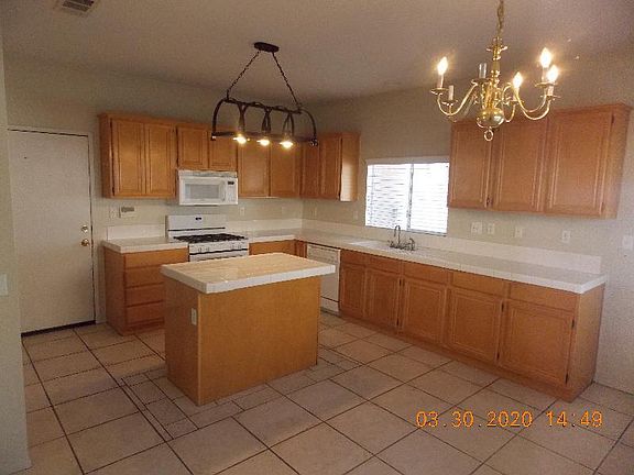 5th image of 39820 Monarch Dr