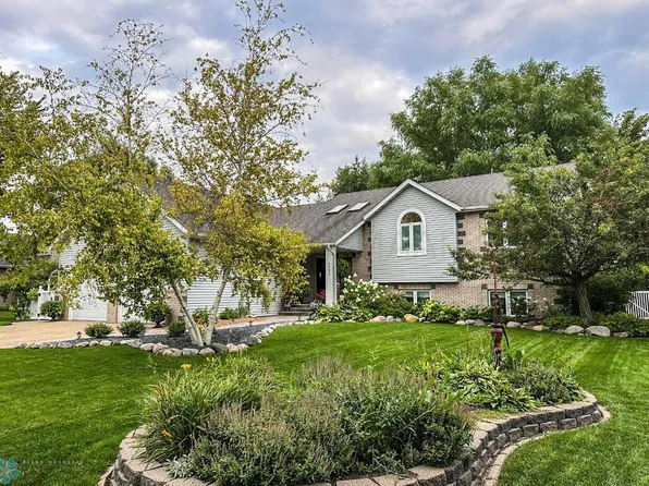 1732 37 1/2 Ave S, Fargo, ND 58104