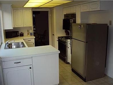 4th image of 10504 Cooper Hill Dr