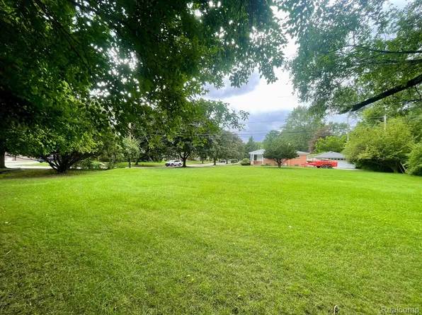 0 Poplar Ave, Royal Oak, MI 48073