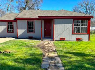 1408 E 28th St, Bryan, TX 77802