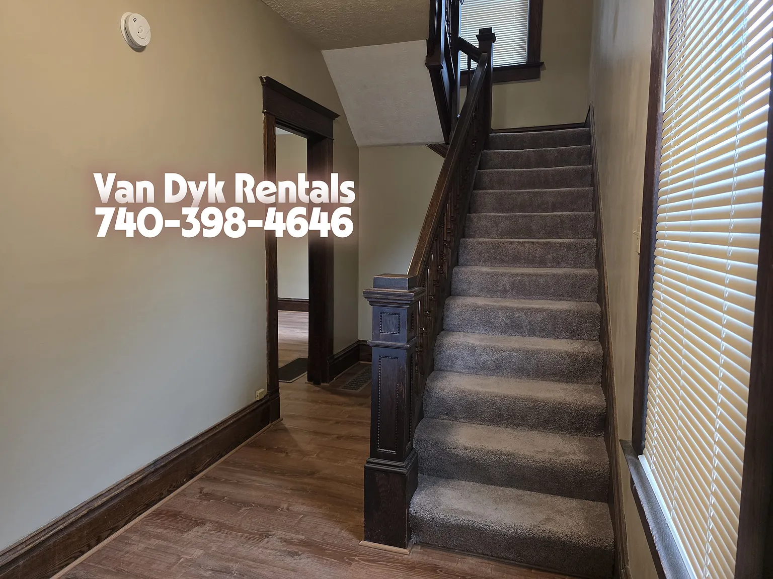 3 bed, 2.5 bath, $2,000 — Photo 2