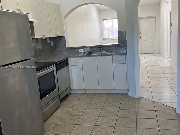 4th image of 2931 SE 12th Rd #20455