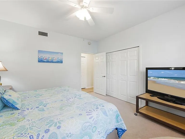 1051 Egrets Walk Cir #7-102 — Photo 23