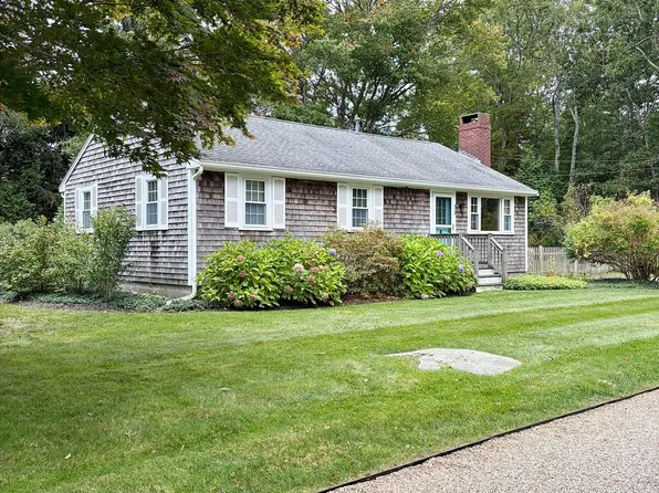 33 Mill St, Marion, MA 02738