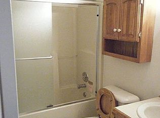 34 Macalester Rd, Pueblo, CO 81001