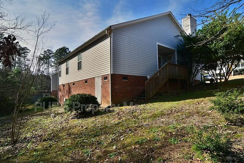 3 bed, 2.0 bath, 1264 sqft, $1,700 — Photo 4