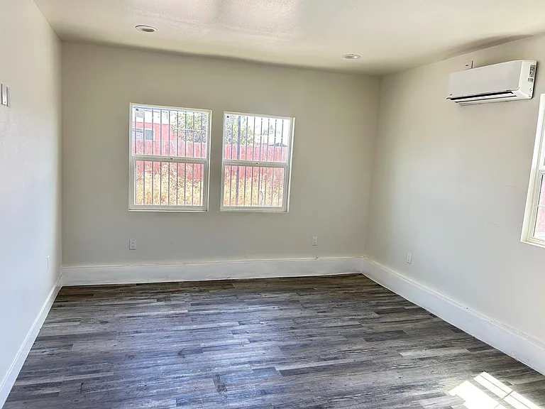 648 E 120th St #1/2 — Photo 3