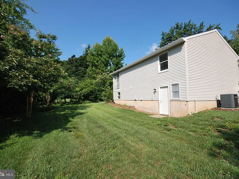 8034 Andiron Ln — Photo 12