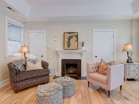 5th image of 2032 N Cleveland Ave #Ch