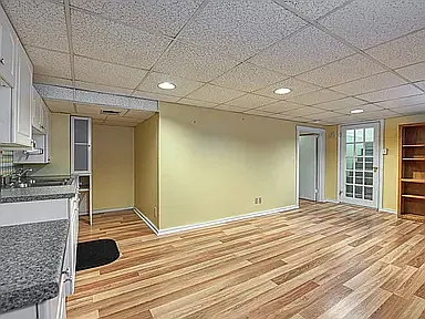 325 Bullock St — Photo 1