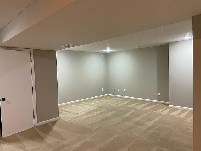 1725 NE Patterson Dr — Photo 22