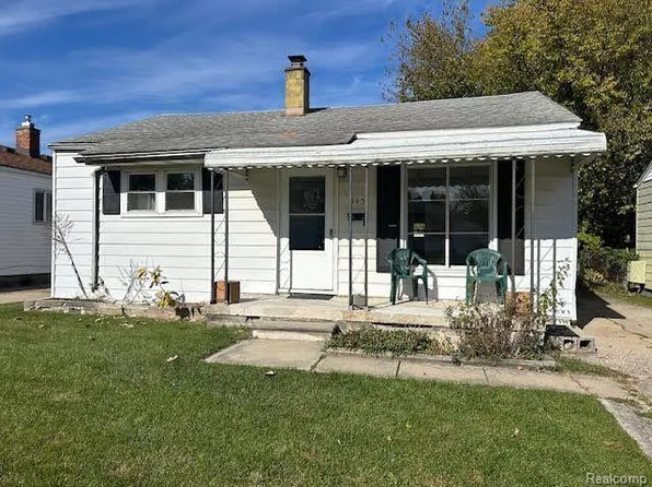 545 E Harwood Ave, Madison Heights, MI 48071