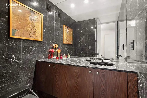 Rented by Sotheby's International Realty | media 5