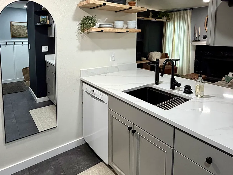 2340 Sentry Dr — Photo 16