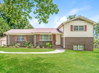 1119 Meadow Ln, Gardendale, AL 35071