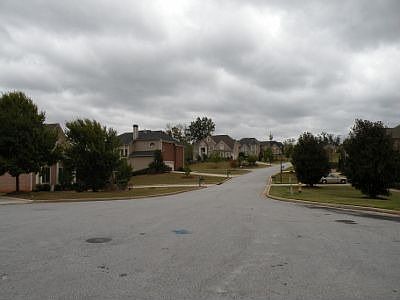 3rd image of 4275 Meadow Vista Dr