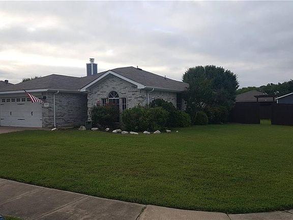 3rd image of 239 Lake Wichita Dr