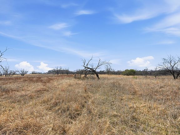 5th image of 8005 Contrary Creek Rd