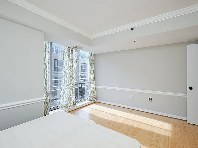 1275 25th St NW #808 — Photo 14