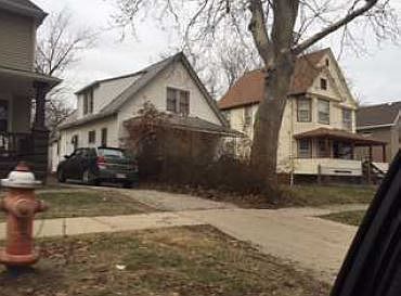 2nd image of 844 E 150th St