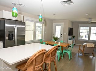 8 Shell Rd, Mantoloking, NJ 08738