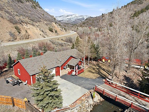 2nd image of 3805 Beaver Creek Rd