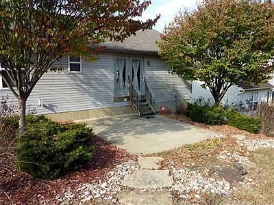 5th image of 2110 Canyon Ct