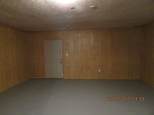 3rd image of 509 Jarrett Ct