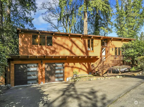 16904 80th Place NE, Kenmore, WA 98028
