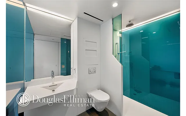 Sold by Douglas Elliman | media 17