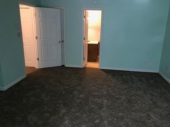 4th image of 6515 Lazy Creek Way