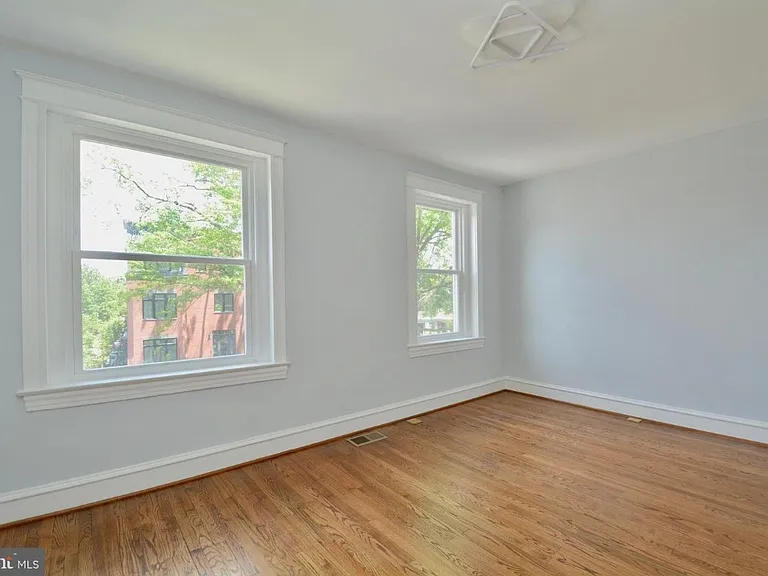 1724 2nd St NW #1 — Photo 19