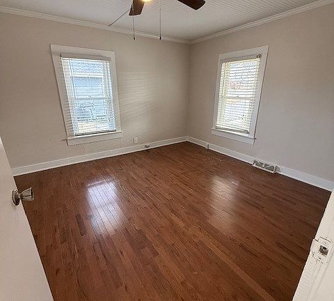 4th image of 113 Christopher St