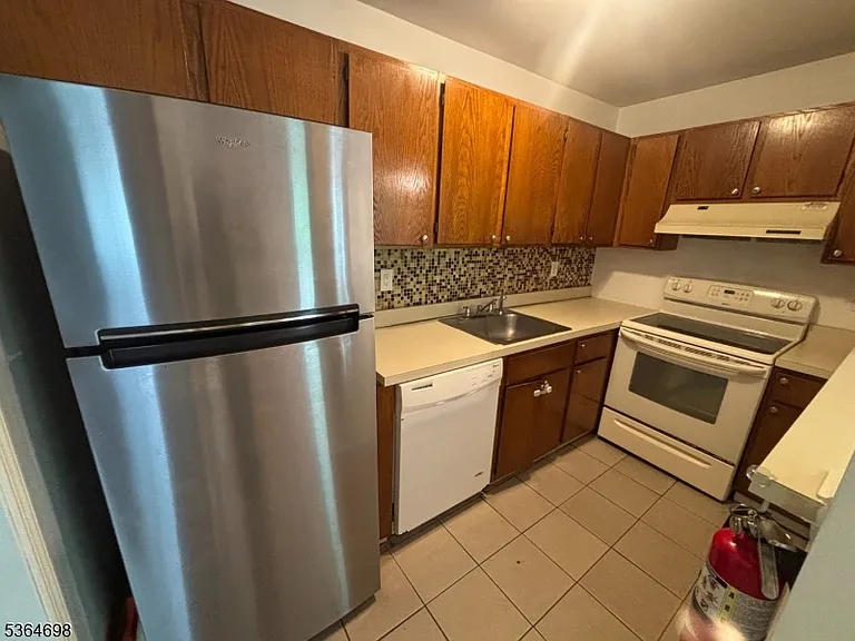 20-301 Delar Pkwy — Photo 12
