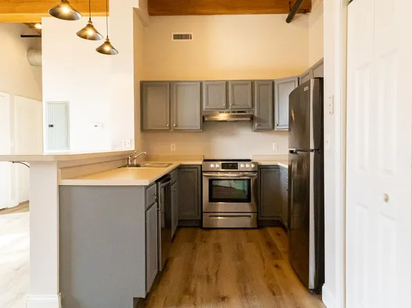 Beaver Brook Village