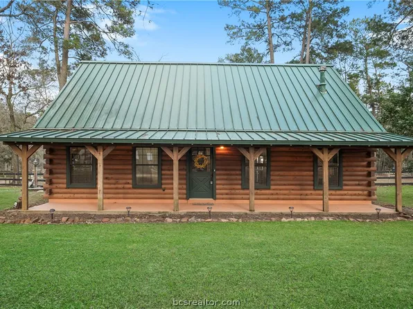 26000 Pine Shadows Dr, Hockley, TX 77447
