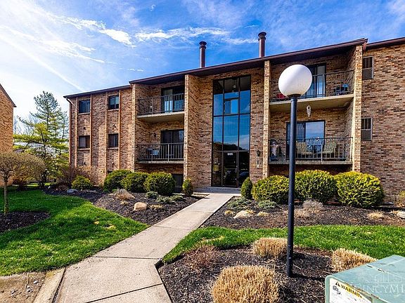 2nd image of 7232 Creekview Dr APT 4