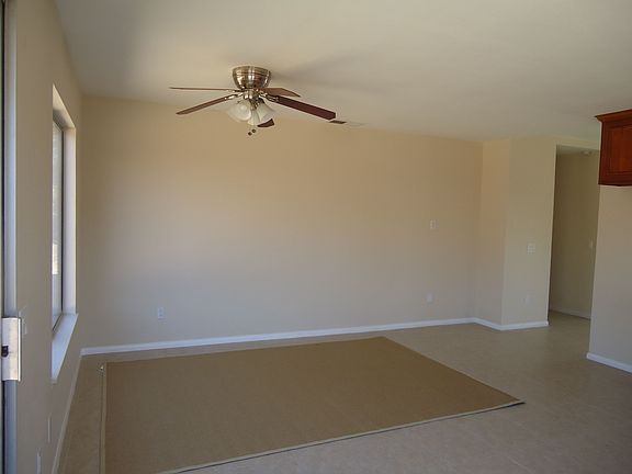 4th image of 15299 Swarens Ct
