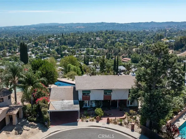 24642 Rod Pl, Woodland Hills, CA 91367