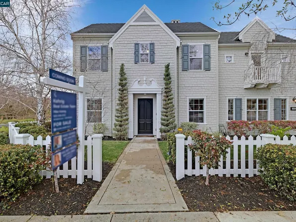 1966 Casablanca St, Danville, CA 94506